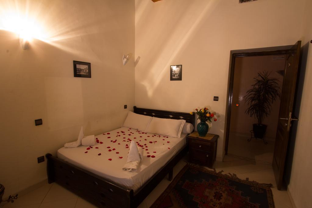 Hotel Amira Et Vacances Marrakesch Exterior foto